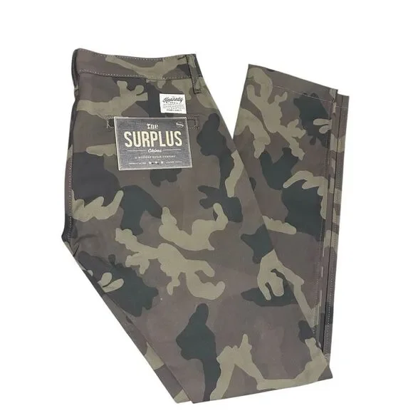 Men's Camouflage Chino Pants - Green Camo - Picture 13 of 13